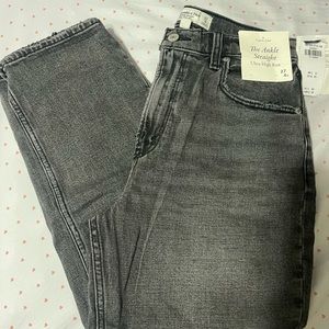 Abercrombie & Fitch Ankle Straight Curve Love